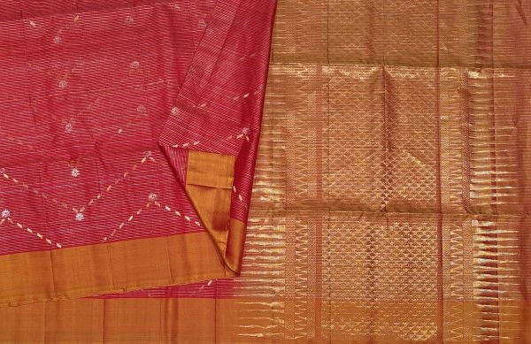 Handloom Red Pure Soft Silk Saree with Vairaoosi Patterns