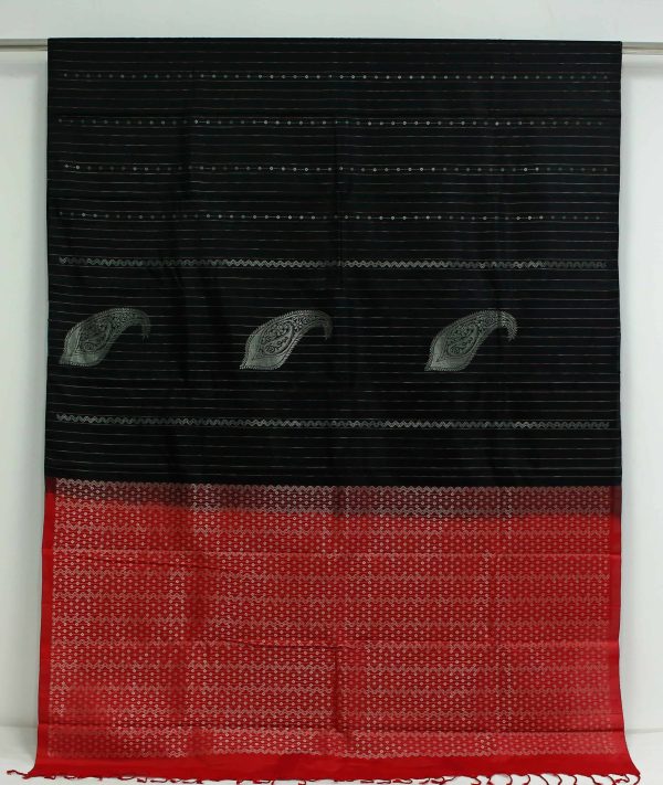 Handloom Pure Soft Silk Saree in Black with Dark Red Pallu