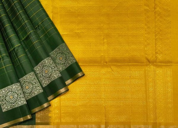 Bottle Green Handloom Soft Silk Saree with Checks