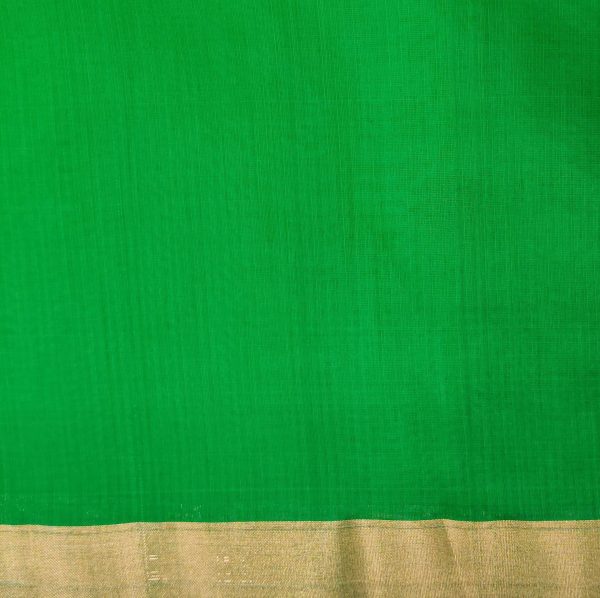 Handloom Silk Cotton Saree in Red