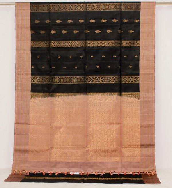 Handloom Pure Soft Silk Saree In Black With Contrast Border