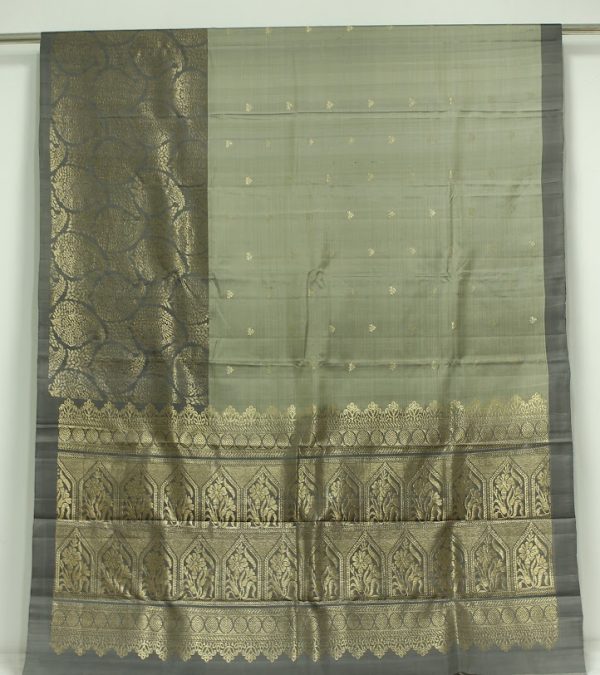 Handloom Pure Soft Silk Saree In Silver Grey