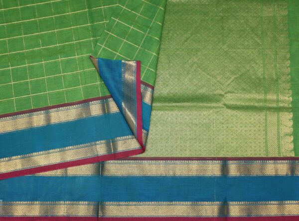 Narayanpet Saree In Light Green With Subtle Checked Pattern