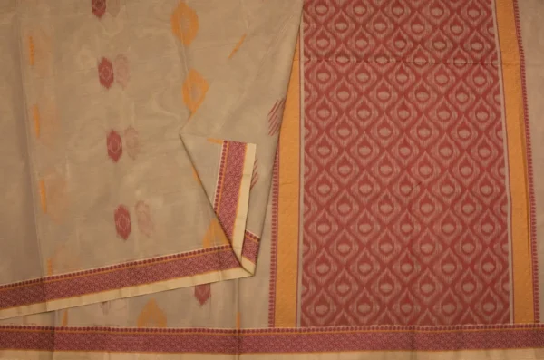 Pure Handloom Kovai Cotton Saree In Light Beige