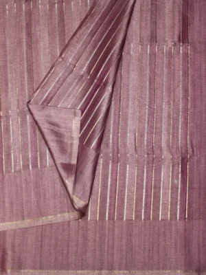 Close-up of vairavoosi stripe pattern and zari border on Onion Pink Semi Tussar Saree