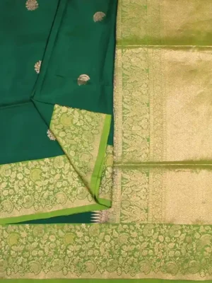 Handloom Soft Silk Saree In Closeup Cone