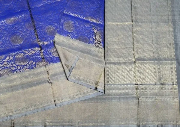 Handloom Pure Soft Silk Saree in Blue