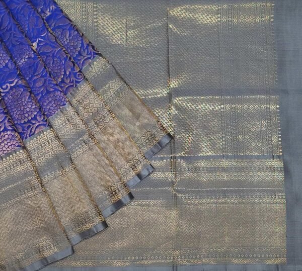 Handloom Pure Soft Silk Saree in Blue