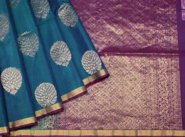 Handloom Pure Silk Cotton Saree in Peacock Blue with Contrast Magenta Pallu