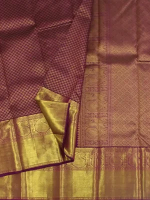 dark wine shades kanchivaram saree In Closeup