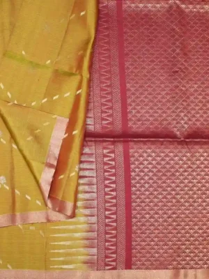 Mustard Vaira Oosi Soft Silk Saree In CloseUp