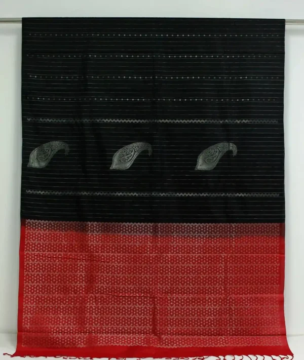 Handloom Pure Soft Silk Saree in Black with Dark Red Pallu