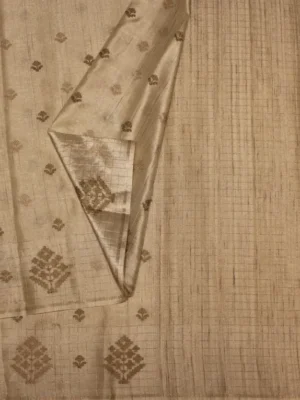 Close-up of fine checks, woven butta motifs and gold zari border on Sandal Beige Semi Tussar Saree